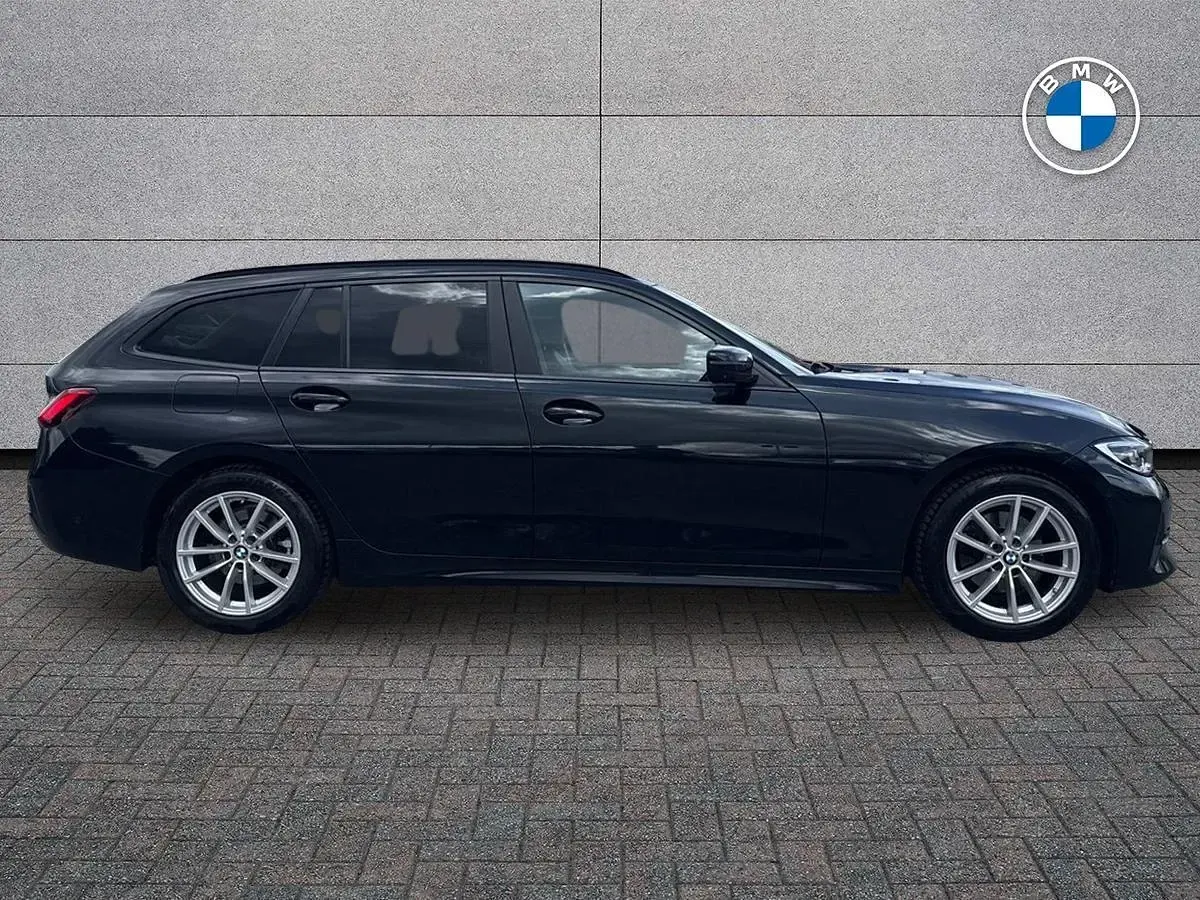 Used BMW 320 Comfort Edition 181 HP (133 kW) 2021 Black Estate