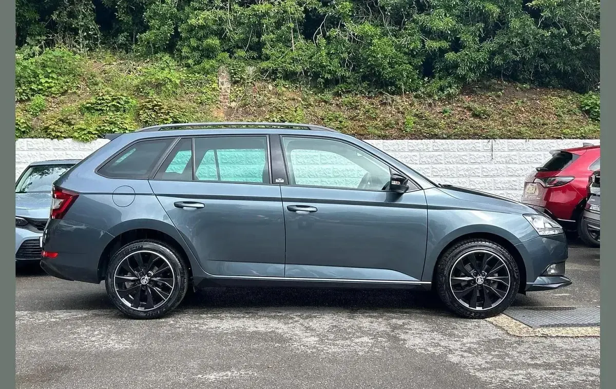 Used Skoda Fabia Monte Carlo 94 HP (69 kW) 2018 Grey Estate