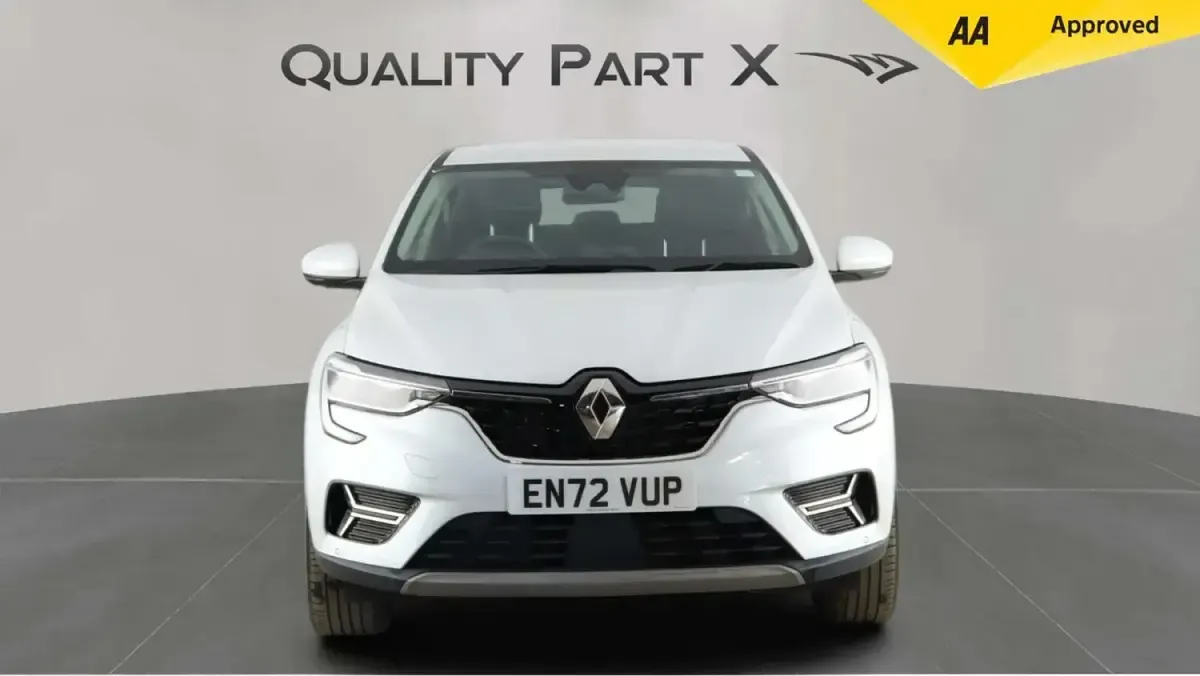Used Renault Arkana Techno 145 HP (106 kW) 2023 White SUV