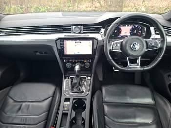 Usado VW Arteon R-line 190 HP (139 kW) 2020 Cinzento Citadino