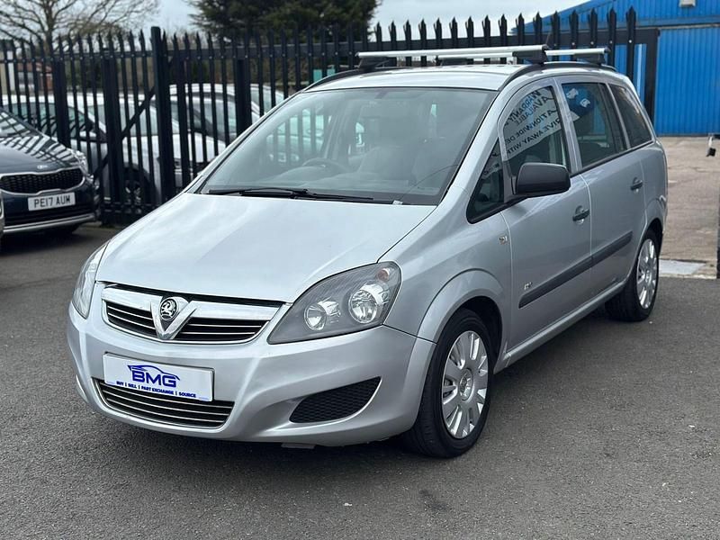 Used Vauxhall Zafira 2011 Silver MPV