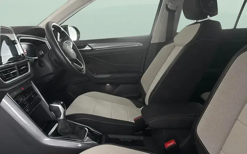 Used VW T-Roc Style 150 HP (110 kW) 2025 SUV