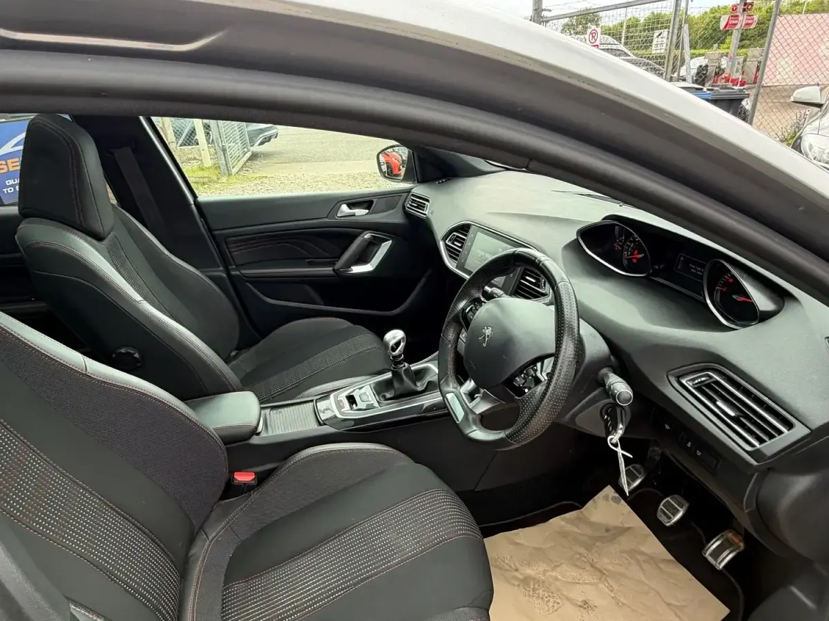 Second-hand Peugeot 308 GT-line 150 CP (110 kW) 2016 Gri Break