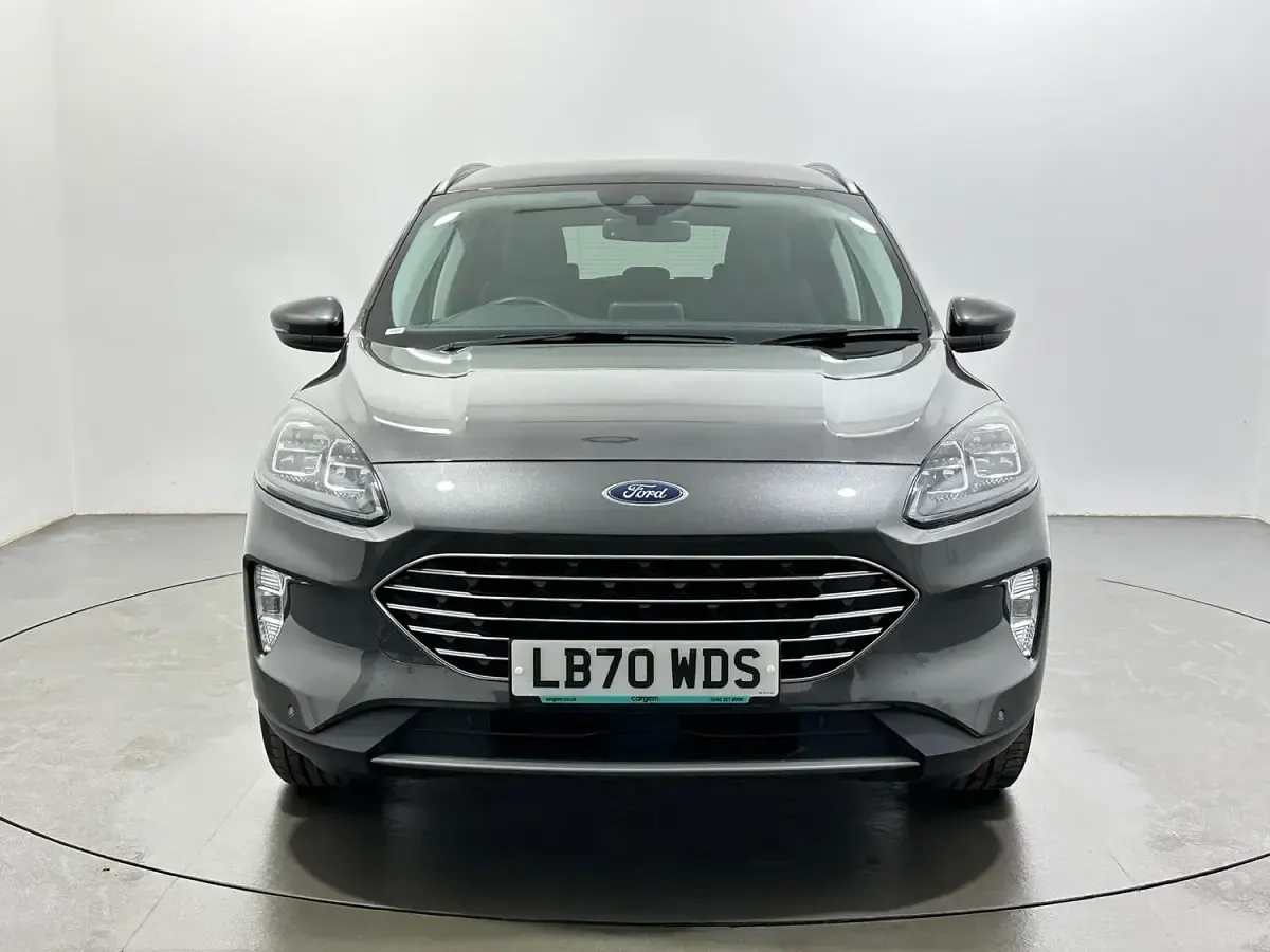 Used Ford Kuga Titanium 150 HP (110 kW) 2021 Grey SUV
