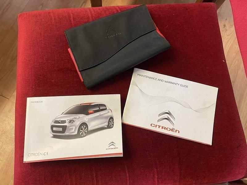 Used Citroën C1 Flair 68 HP (50 kW) 2015 Blue Hatchback