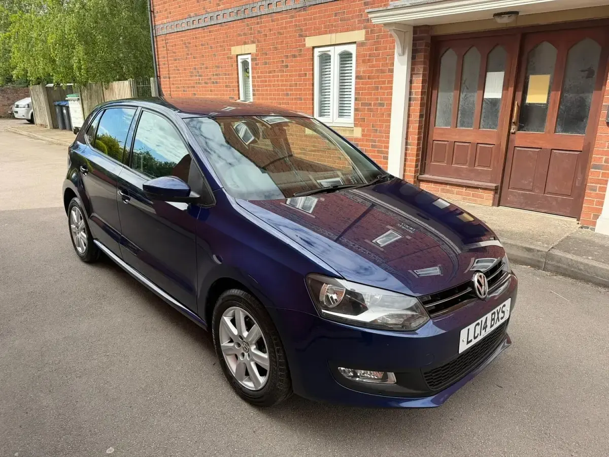 Used VW Polo Edition 60 HP (44 kW) 2014 Blue Hatchback