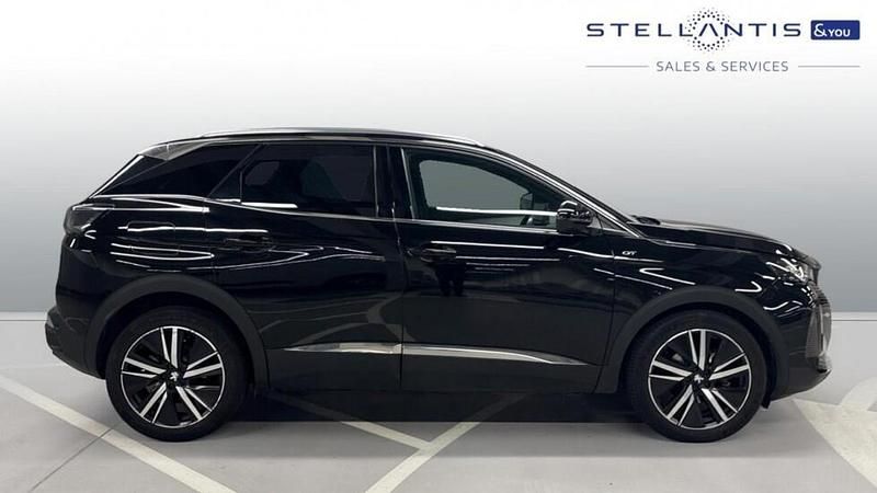 Black Used 2023 Peugeot 3008 Premium SUV | £19,772 (Fair price) - Image 1/4