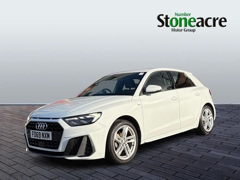 Used Audi A1 S-Line 94 HP (69 kW) 2019 White SUV