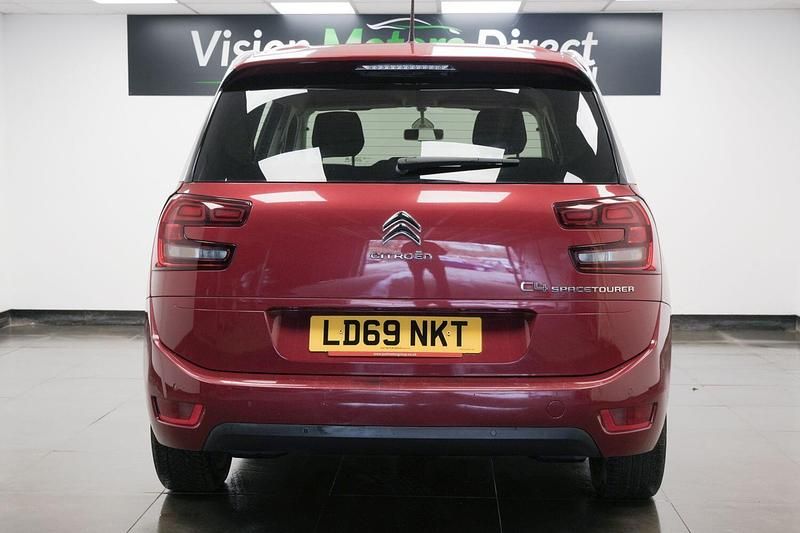Used Citroën Grand C4 Picasso Feel 130 HP (95 kW) 2019 Red MPV