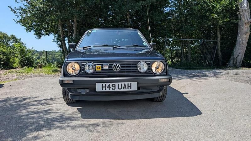 Blue Used 1991 VW Golf III Hatchback | £3,995 - Image 1/4