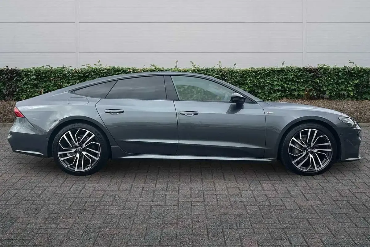 Used Audi A7 Black Edition 245 HP (180 kW) 2024 Grey Sedan