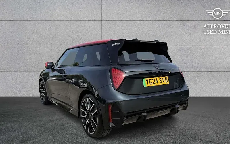 Used Mini Cooper Sport 160 kW (218 HP) 2026 Hatchback