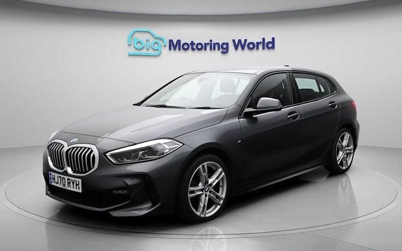 Used BMW 118 M Sport 140 HP (102 kW) 2020 Grey Hatchback
