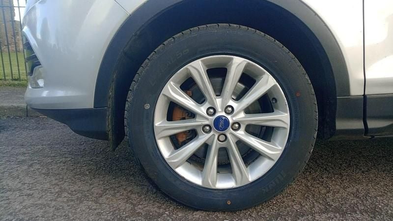 Used Ford Kuga Titanium 150 HP (110 kW) 2016 Silver SUV