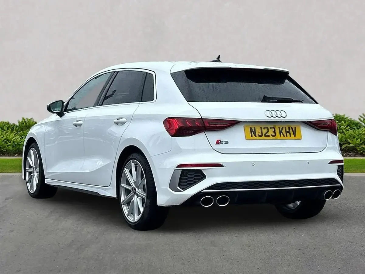 Used Audi A3 Sportback Design 310 HP (228 kW) 2023 White Hatchback