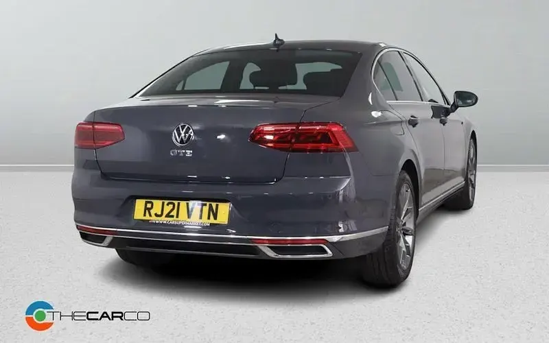 Used VW Passat Advance 218 HP (160 kW) 2021 Grey Sedan