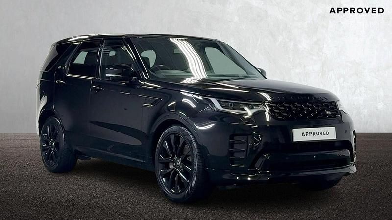 Black Used 2023 Land Rover Discovery 5 SE Dynamic SUV | £42,999 (Fair price) - Image 1/4