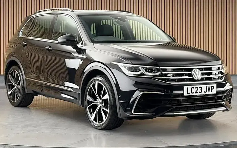 Used VW Tiguan R-line 150 HP (110 kW) 2023 SUV