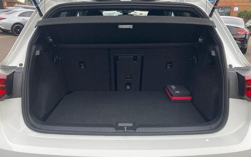 Used VW Golf VIII R 320 HP (235 kW) 2023 White Hatchback