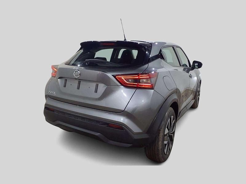 Used Nissan Juke Acenta 114 HP (83 kW) 2022 Grey SUV