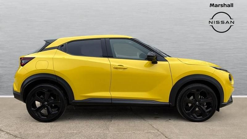 Used Nissan Juke Tekna 114 HP (83 kW) 2025 Yellow SUV