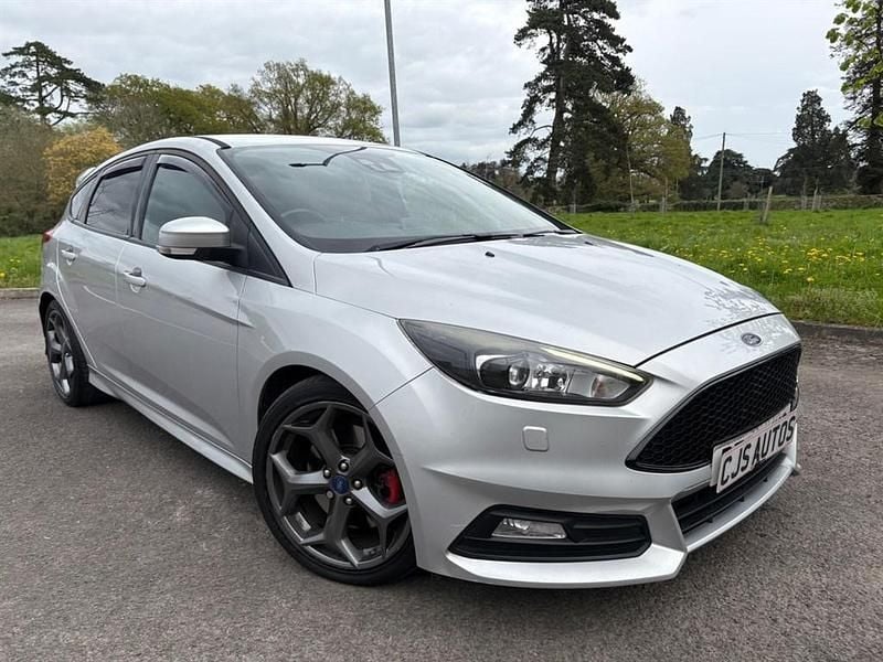 Used Ford Focus ST 2015 Silver Hatchback