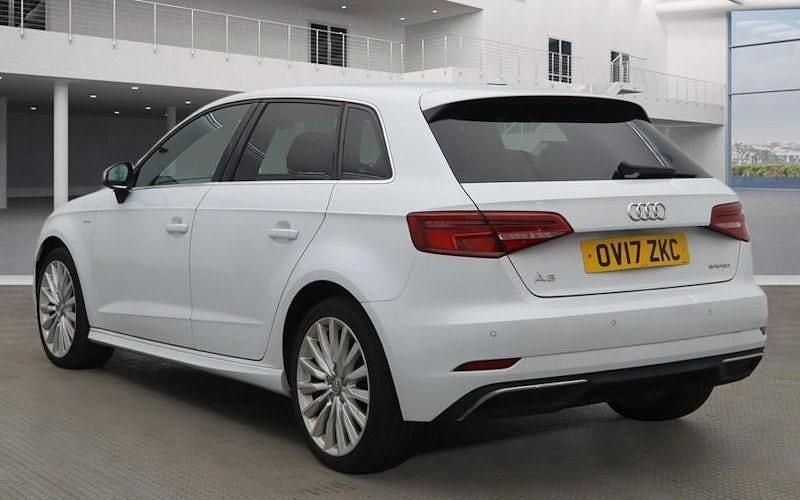 Used Audi A3 e-tron 150 HP (110 kW) 2018 Hatchback