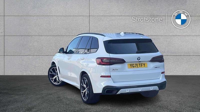 Used BMW X5 M Sport 394 HP (289 kW) 2021 White SUV