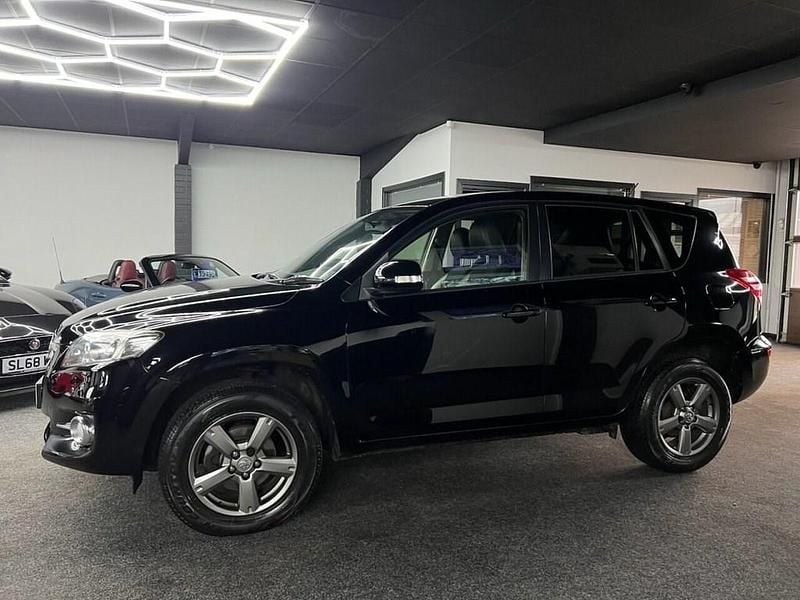 Used Toyota RAV4 Multidrive S 158 HP (116 kW) 2012 Black SUV