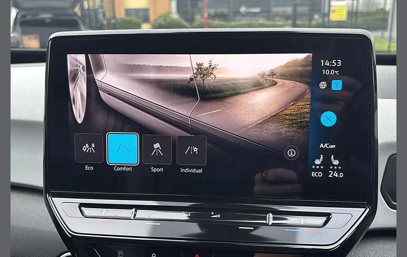 Used VW ID.3 Pro Performance 150 kW (204 HP) 2021 White Hatchback