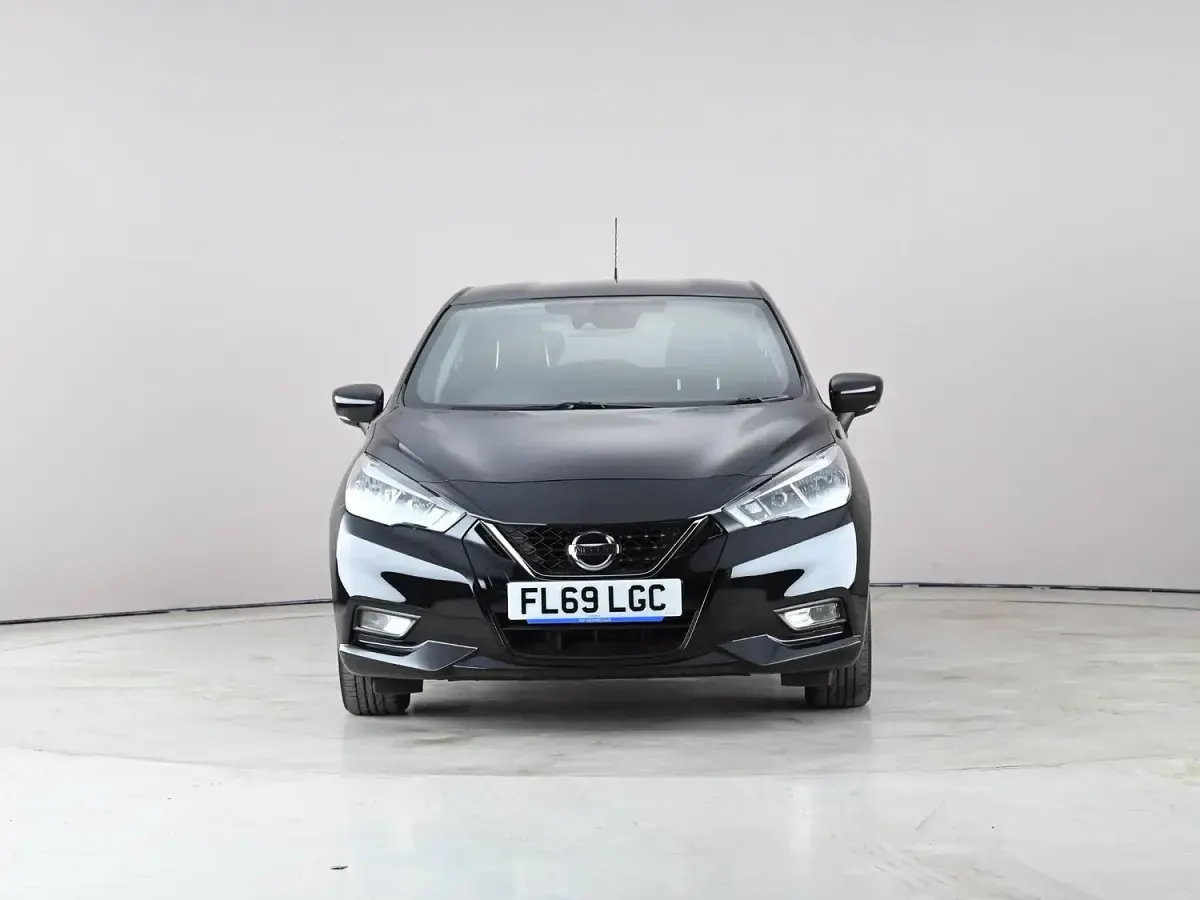 Begagnad Nissan Micra Tekna 101 HK (74 kW) 2020 Svart Halvkombi