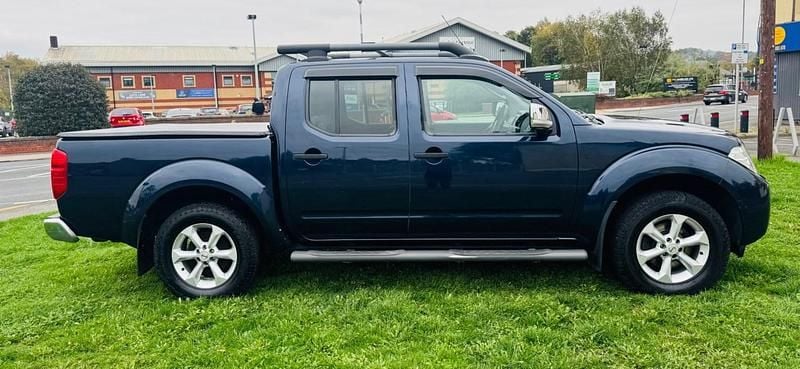 Blue Used 2014 Nissan Navara Tekna Pickup | £6,450 (Super price) - Image 1/4