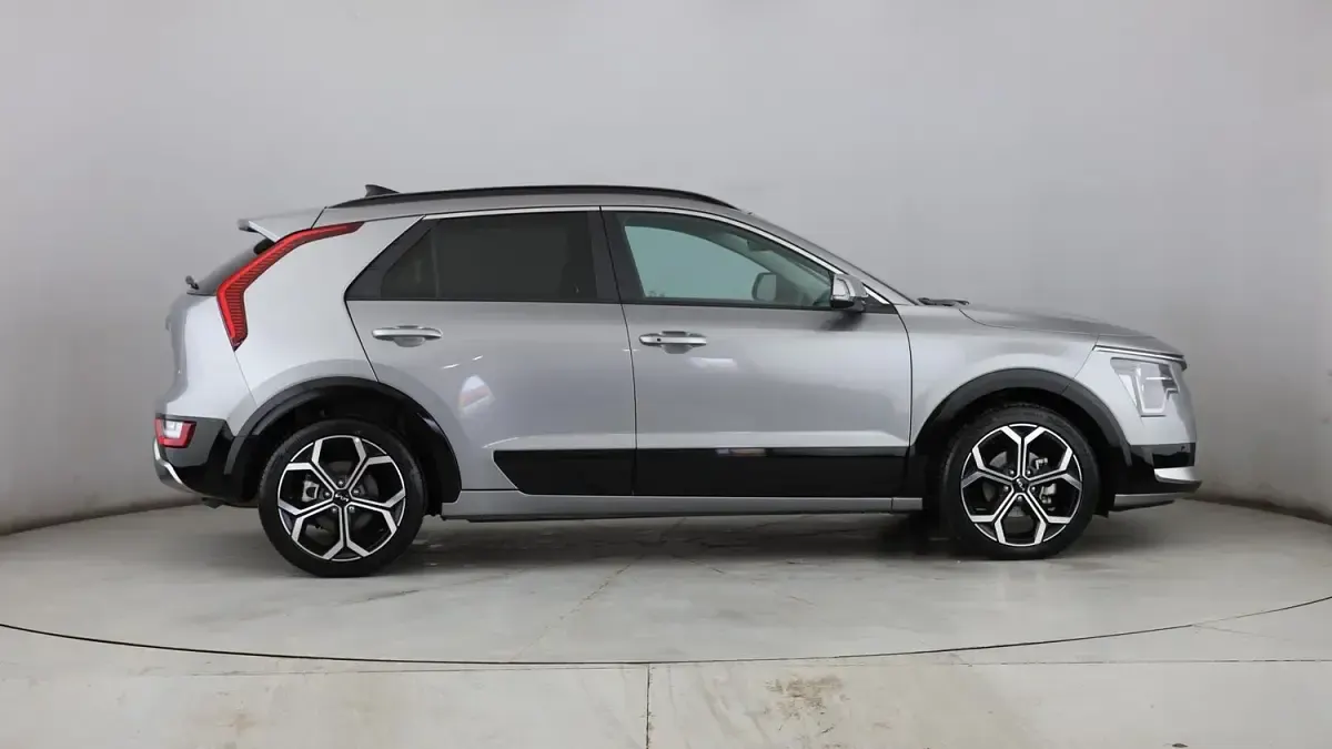 Used Kia Niro 2025 Grey SUV