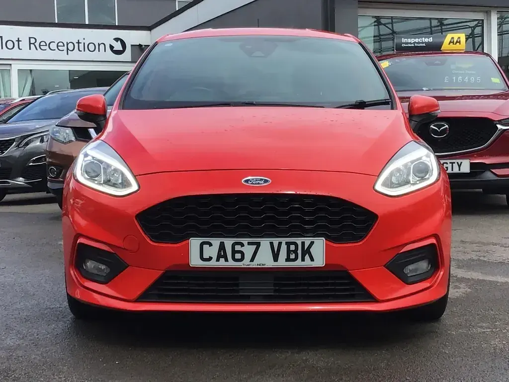 Used Ford Fiesta ST-Line 140 HP (102 kW) 2018 Red Hatchback