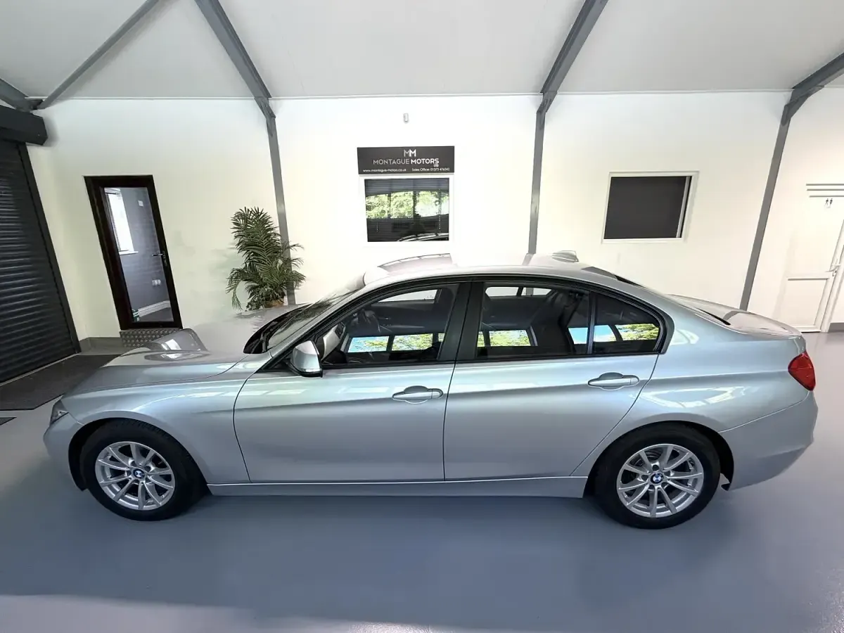 Used BMW 320 Efficient Dynamics 2015 Silver Sedan