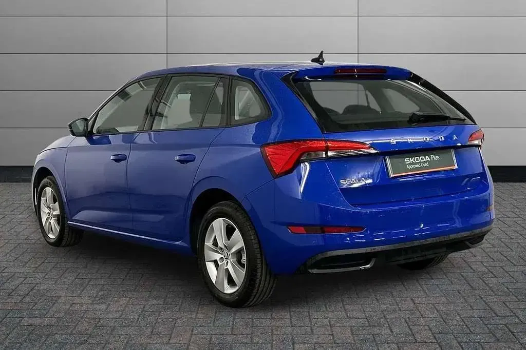 Used Skoda Scala SE 147 HP (108 kW) 2022 Energy blue Hatchback