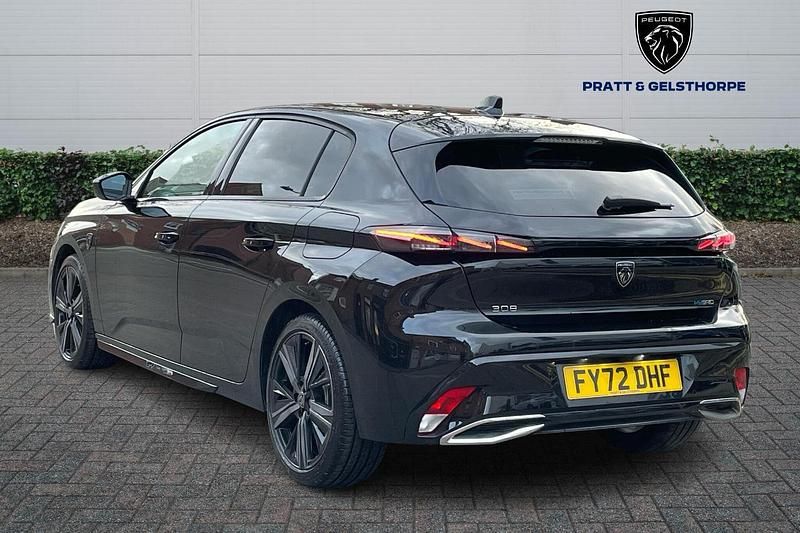 Used Peugeot 308 Premium 222 HP (163 kW) 2022 Black Hatchback