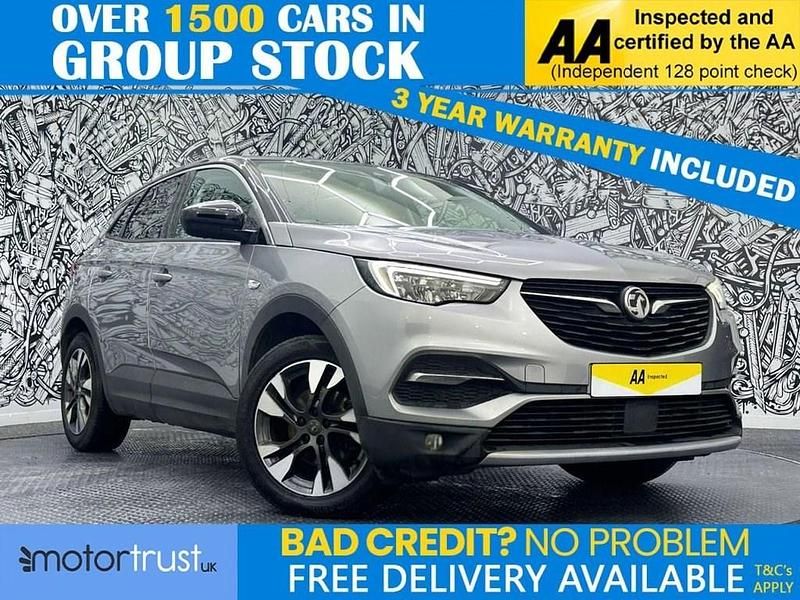 Used Vauxhall Grandland X SRi 130 HP (95 kW) 2020 Grey SUV