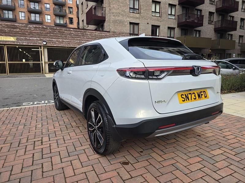 Used Honda HR-V Elegance 2023 White SUV