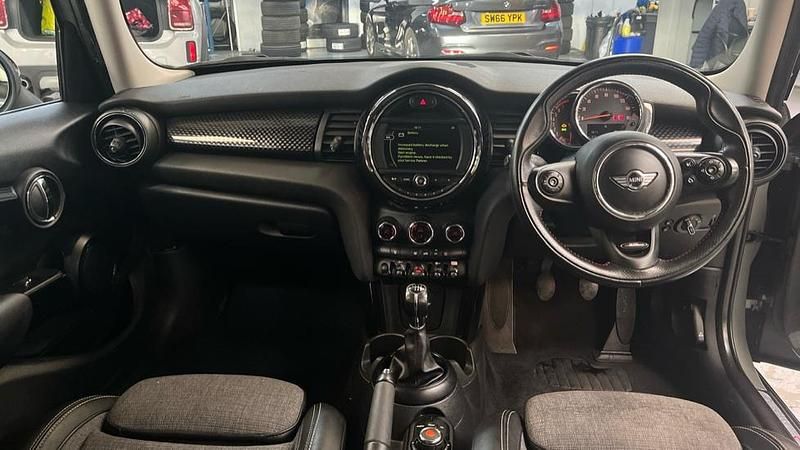 Used Mini Cooper S Hatch 189 HP (139 kW) 2018 Grey Hatchback