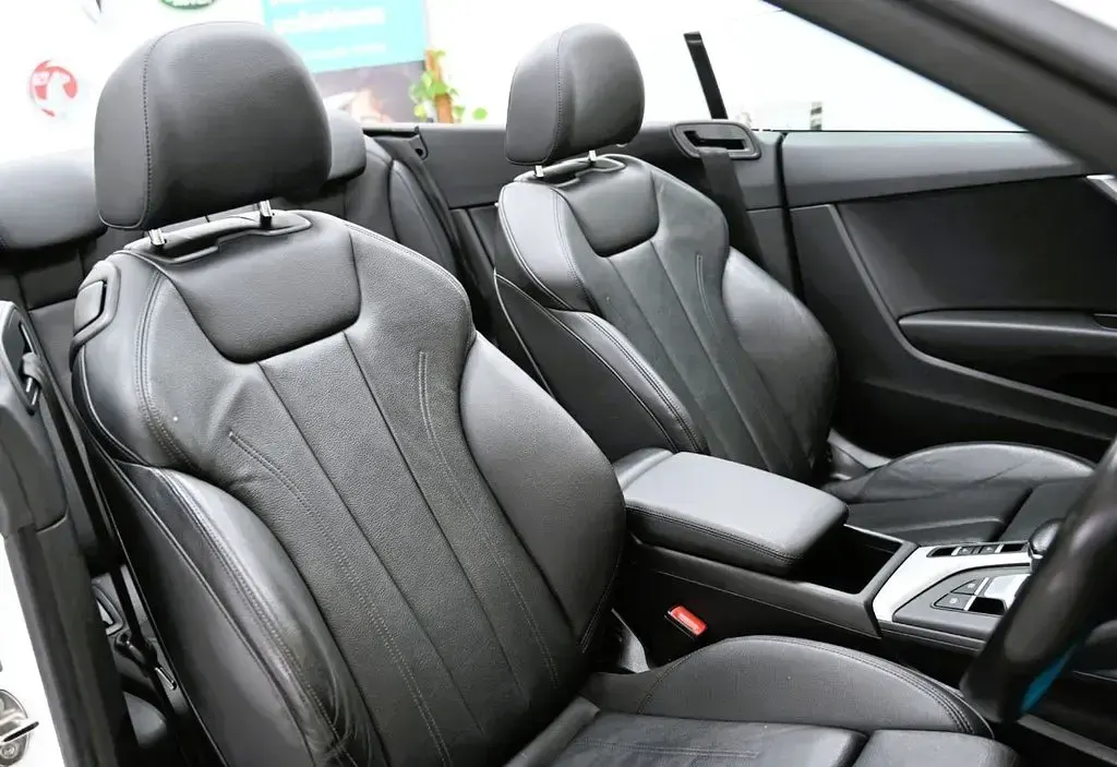 Begagnad Audi A5 Cabriolet Sport 190 HK (139 kW) 2019 Vit Cab