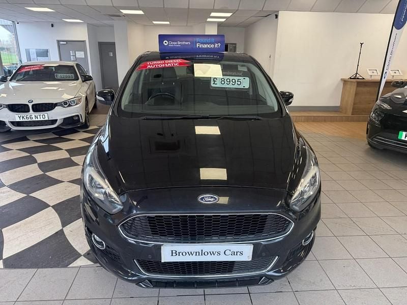 Used Ford S-MAX Sport 210 HP (154 kW) 2017 Black MPV