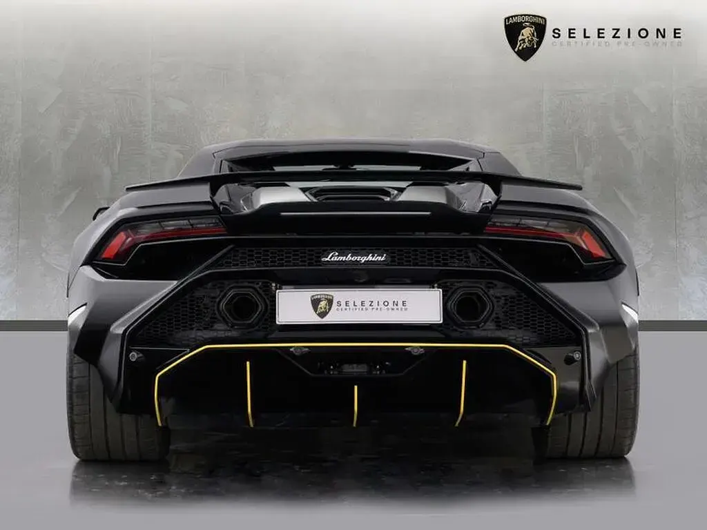 New Lamborghini Huracán 2025 Black Coupe