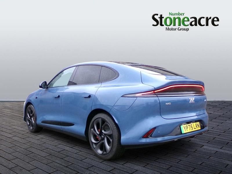 New MG IM6 553 kW (752 HP) 2025 Blue SUV