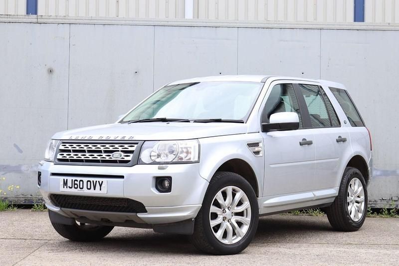 Silver Used 2011 Land Rover Freelander 2 SUV | £4,595 (Good price) - Image 1/4