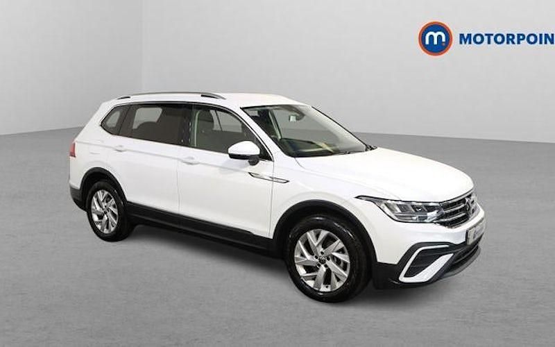 Used VW Tiguan Allspace Life 150 HP (110 kW) 2024 White SUV