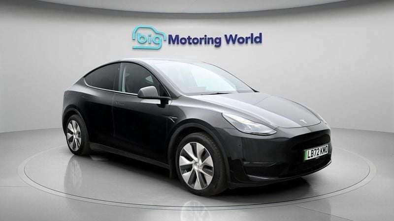 Used Tesla Model Y Long Range AWD 378 kW (514 HP) 2022 Black SUV