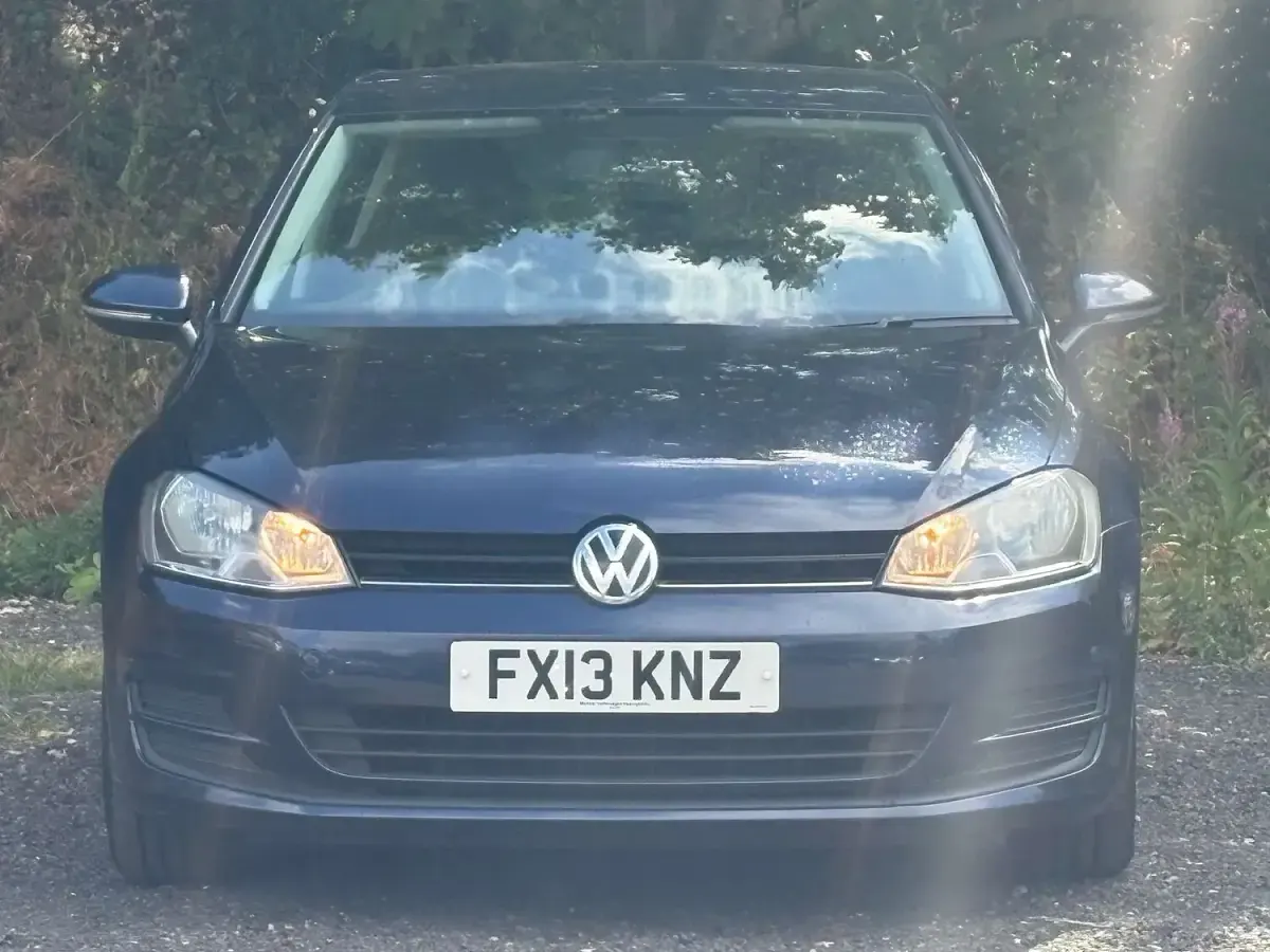 Used VW Golf VII S 122 HP (89 kW) 2013 Blue Hatchback
