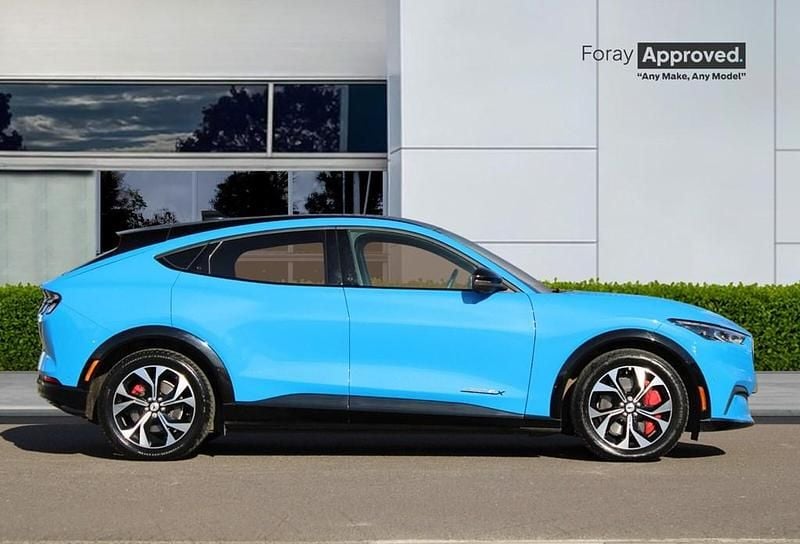 Used Ford Mustang Premium 351 HP (258 kW) 2025 Estate