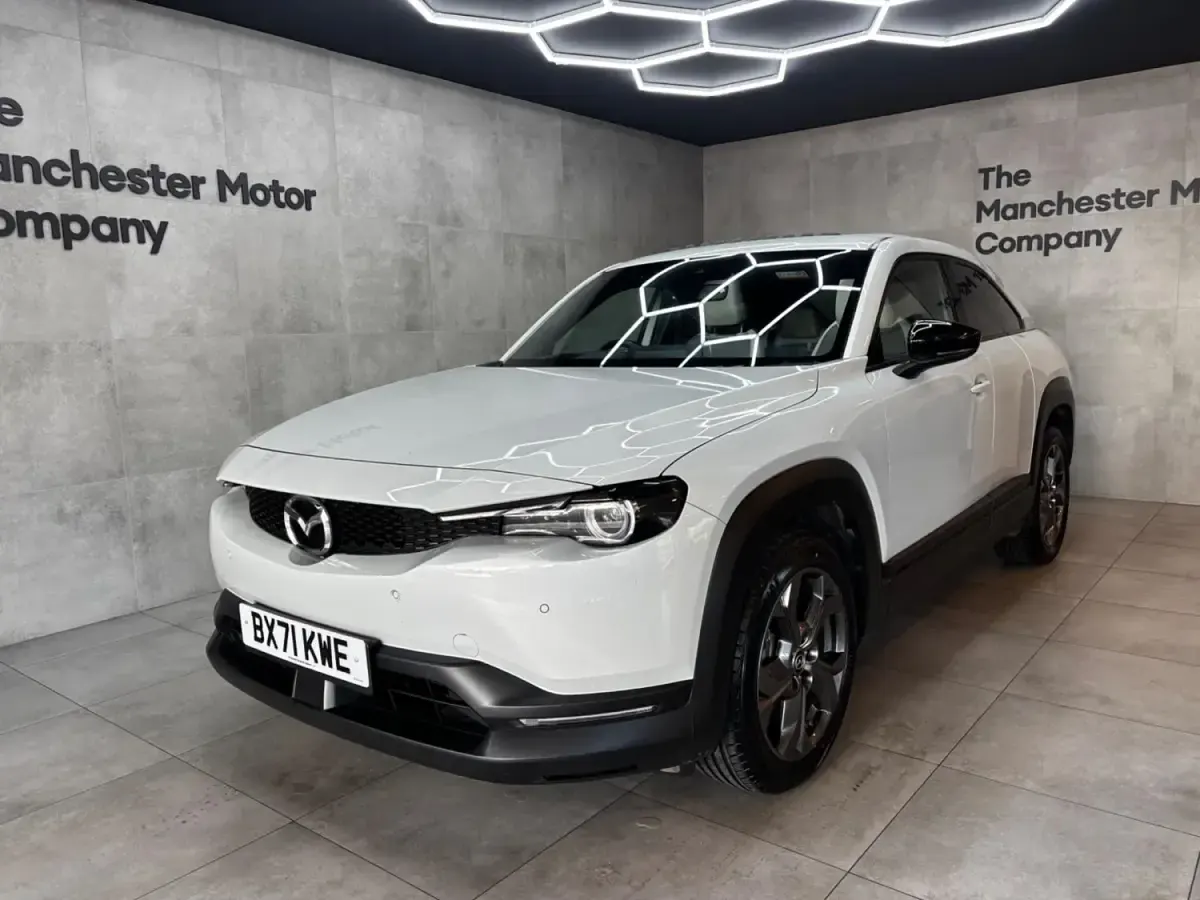 Begagnad Mazda MX30 Inclusive 106 kW (145 HK) 2022 Silver SUV